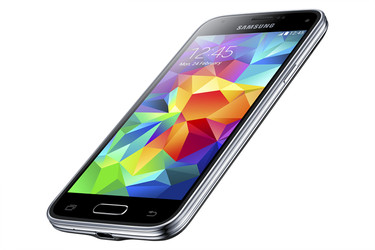 Samsung julkaisi S5:n miniversion tutulla ulkokuorella mutta karsituilla sisuskaluilla